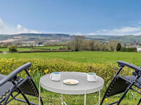 2 Bed in Axminster 45096